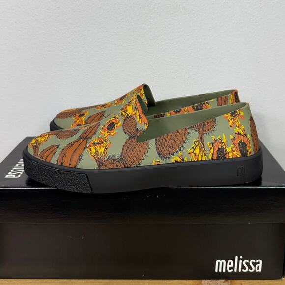 New Melissa Ground III AD Slip-On Sneaker in Brown/Green PVC Women's Size 6 - Picture 4 of 10